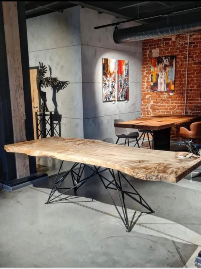 Tisch-Holz-massiv-jedalensky-st.vol